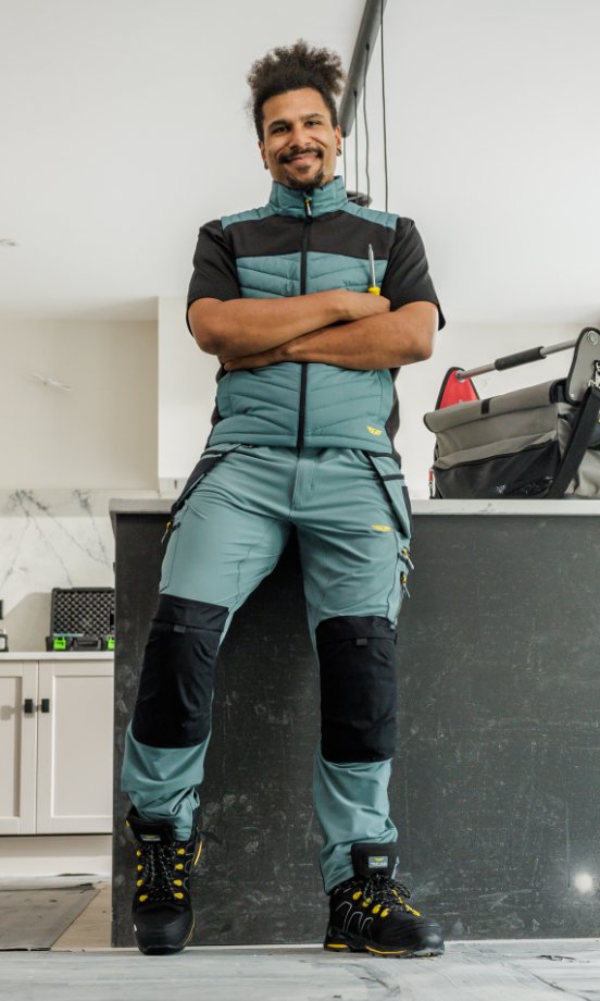 Bodywarmer, Trousers, Boots